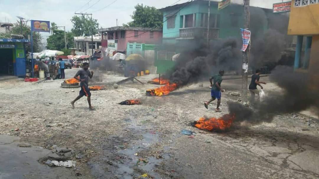 Along the Road: Bridge Collapse and Riots