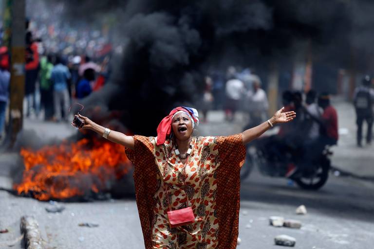 Deaths, protests in Haiti as Venezuela aid scandal increases calls for president to go